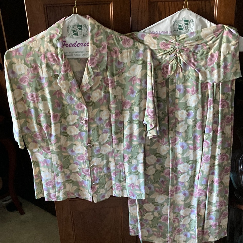 Two-piece floral set